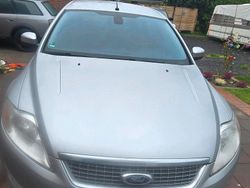 Silber Gebraucht 2007 Ford Mondeo Kombi | 3.500 €