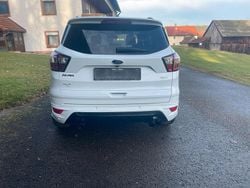 Weiß Gebraucht 2018 Ford Kuga ST SUV | 13.500 € (Fairer Preis)