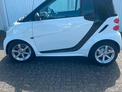 Weiß Gebraucht 2013 Smart ForTwo Cabrio Cabrio | 4.000 € (Guter Preis)