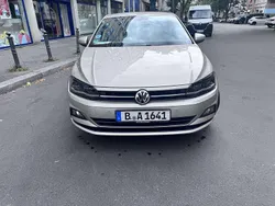Grau Gebraucht 2019 VW Polo Comfortline Kleinwagen | 11.500 € (Guter Preis)