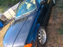 Schwarz Gebraucht 2000 BMW 320 Limousine | 1.400 €