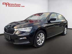 Schwarz Gebraucht 2019 Skoda Scala Ambition Kleinwagen | 14.999 € (Fairer Preis)