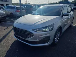 Silber Gebraucht 2023 Ford Focus Titanium X Kombi | 19.490 € (Fairer Preis)