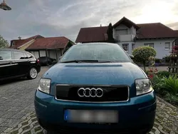 Blau Gebraucht 2001 Audi A2 Kleinwagen | 1.600 € (Guter Preis)
