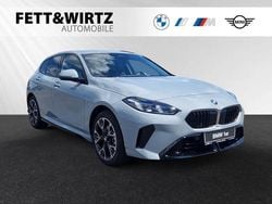 Brooklyn grau metallic Neu 2025 BMW 120 M Sport Kleinwagen | 36.390 € (Guter Preis)