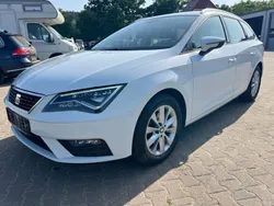 Weiß Gebraucht 2017 Seat Leon ST Kombi | 7.378 € (Fairer Preis)