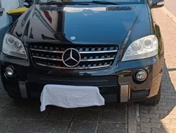 Schwarz Gebraucht 2005 Mercedes ML320 SUV | 6.500 € (Guter Preis)