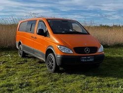 Orange Gebraucht 2009 Mercedes Vito Van / Kleinbus | 25.000 €
