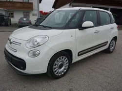 Weiß Gebraucht 2015 Fiat 500L Pop Star Van / Kleinbus | 7.990 € (Guter Preis)