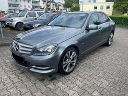 Silber Gebraucht 2011 Mercedes C180 Limousine | 9.999 € (Fairer Preis)