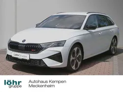 Moonweiss metallic Neu 2025 Skoda Octavia RS Kombi | 38.950 € (Superpreis)