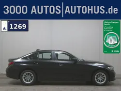 Schwarz Gebraucht 2022 BMW 320 Advantage Limousine | 23.480 € (Guter Preis)