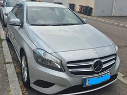 Grau Gebraucht 2015 Mercedes A180 Limousine | 10.300 € (Superpreis)