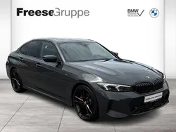 Grau Gebraucht 2024 BMW 330 Shadowline Limousine | 48.890 € (Fairer Preis)