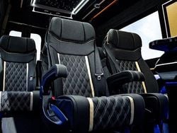 Schwarz Gebraucht 2021 Mercedes Sprinter Van | 74.950 €