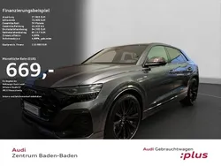 Grau Gebraucht 2025 Audi Q8 Sport SUV | 106.490 €