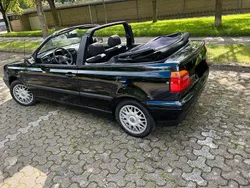 Schwarz Gebraucht 1996 VW Golf Cabriolet Cabrio | 1.990 € (Guter Preis)