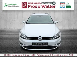 Oryxweiß perlmutteffekt Gebraucht 2017 VW Golf VII Comfortline Kombi | 16.900 € (Fairer Preis)