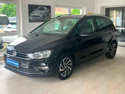 Deep black perleffekt Gebraucht 2019 VW Golf Sportsvan Join Van / Kleinbus | 14.490 € (Guter Preis)