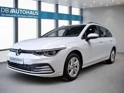 Weiß Gebraucht 2023 VW Golf VIII Life Kombi | 23.260 € (Guter Preis)