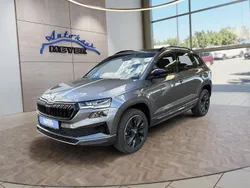 Graphite grau Neu 2025 Skoda Karoq SportLine SUV | 35.809 € (Fairer Preis)