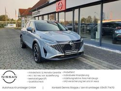 Grau Gebraucht 2024 Nissan Qashqai Comfort SUV | 42.608 €
