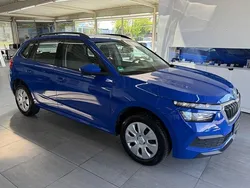 Blau Gebraucht 2021 Skoda Kamiq Active SUV | 14.990 € (Guter Preis)