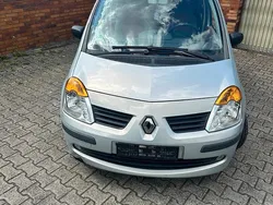 Gebraucht 2005 Renault Modus Van / Kleinbus | 1.950 €
