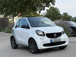 Weiß Gebraucht 2015 Smart ForTwo Coupé Kleinwagen | 7.500 € (Guter Preis)