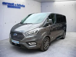 Magnetic Gebraucht 2022 Ford Tourneo Custom Titanium X Van / Kleinbus | 46.870 € (Etwas zu teuer)