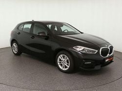 Schwarz Gebraucht 2023 BMW 118 Sport Line Kleinwagen | 21.950 € (Guter Preis)