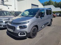 Grau Gebraucht 2023 Citroën Berlingo Van / Kleinbus | 26.999 € (Etwas zu teuer)