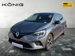Grau Gebraucht 2023 Renault Clio V Evolution Limousine | 13.999 € (Fairer Preis)