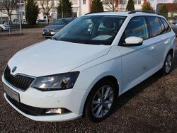 Weiß Gebraucht 2016 Skoda Fabia Ambition Kleinwagen | 10.595 € (Fairer Preis)