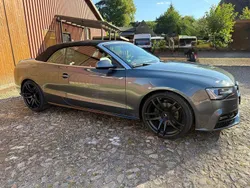 Grau Gebraucht 2015 Audi Cabriolet Cabrio | 18.500 €