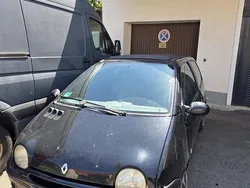 Schwarz Gebraucht 2004 Renault Twingo Kleinwagen | 1.300 €