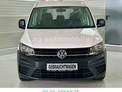 Weiß Gebraucht 2016 VW Caddy Maxi Van / Kleinbus | 11.980 € (Guter Preis)