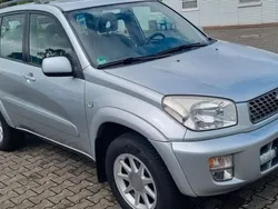 Silber Gebraucht 2001 Toyota RAV4 SUV | 5.999 € (Guter Preis)