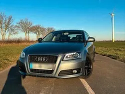 Grau Gebraucht 2009 Audi A3 Sportback Limousine | 7.400 € (Fairer Preis)