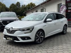 Weiß Gebraucht 2016 Renault Mégane IV Bose Edition Limousine | 10.700 € (Fairer Preis)