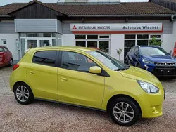 Karambolagelb Gebraucht 2015 Mitsubishi Space Star Classic Collection Plus Limousine | 6.800 € (Fairer Preis)