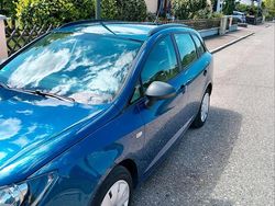 Blau Gebraucht 2016 Seat Ibiza ST Kombi | 7.990 €
