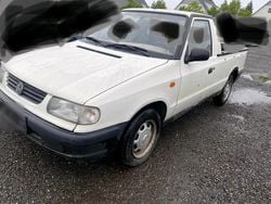 Weiß Gebraucht 1999 VW Caddy Van / Kleinbus | 1.200 €