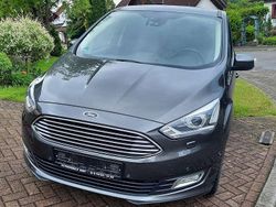 Grau Gebraucht 2017 Ford C-MAX Titanium Van / Kleinbus | 11.850 € (Fairer Preis)