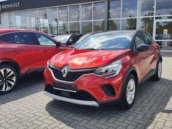 Rot Gebraucht 2023 Renault Captur Equilibre SUV | 17.999 € (Fairer Preis)