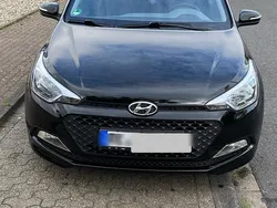 Schwarz Gebraucht 2018 Hyundai i20 Active Limousine | 9.000 € (Guter Preis)