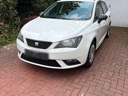 Weiß Gebraucht 2013 Seat Leon Kombi | 2.700 € (Etwas zu teuer)