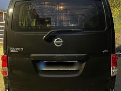 Schwarz Gebraucht 2015 Nissan NV200 Van | 6.000 € (Guter Preis)