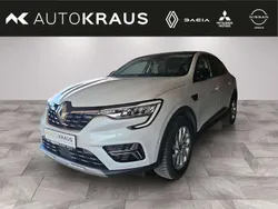 Kyanitweiss Gebraucht 2023 Renault Arkana Techno SUV | 29.990 € (Fairer Preis)