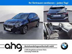 Sapphirschwarz metallic Gebraucht 2024 BMW 218 M Sport Van / Kleinbus | 31.960 € (Etwas zu teuer)